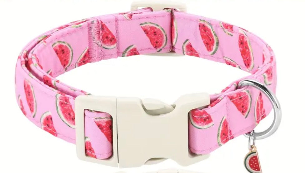 Themed collars