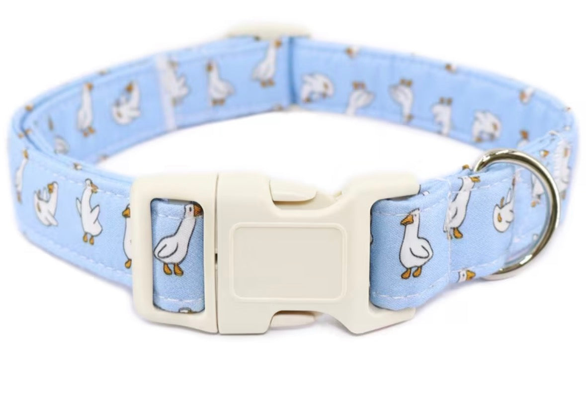 Themed collars