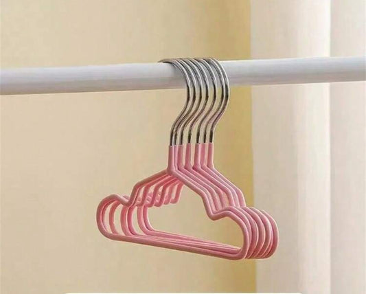 Coat hangers (metal)