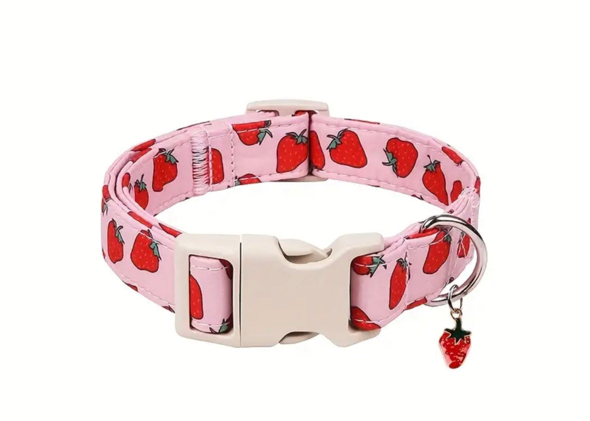 Themed collars