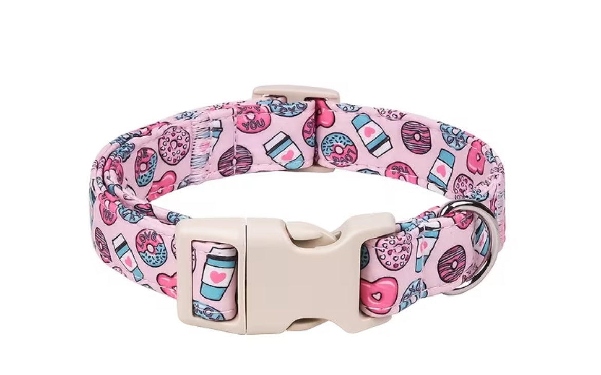 Themed collars