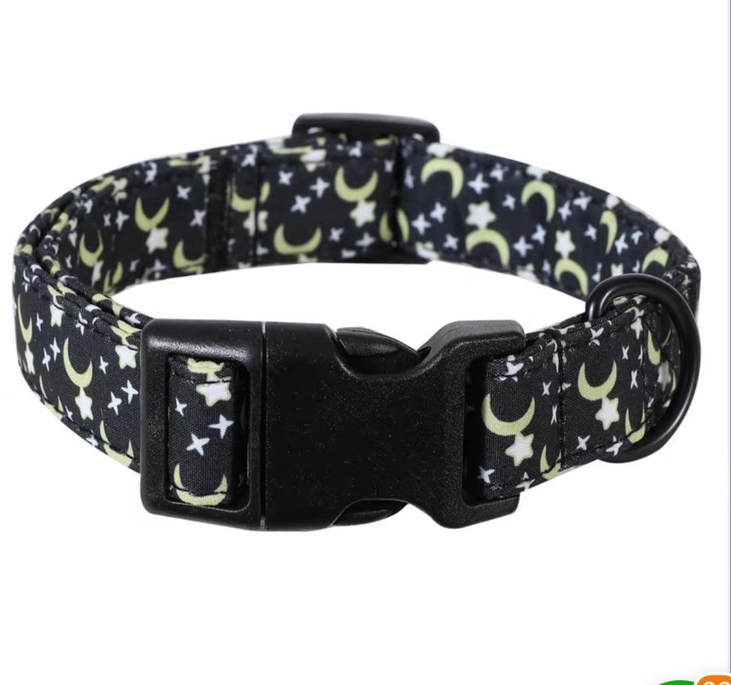 Themed collars