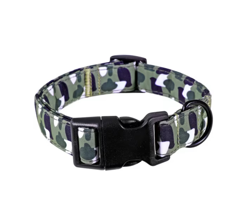Themed collars